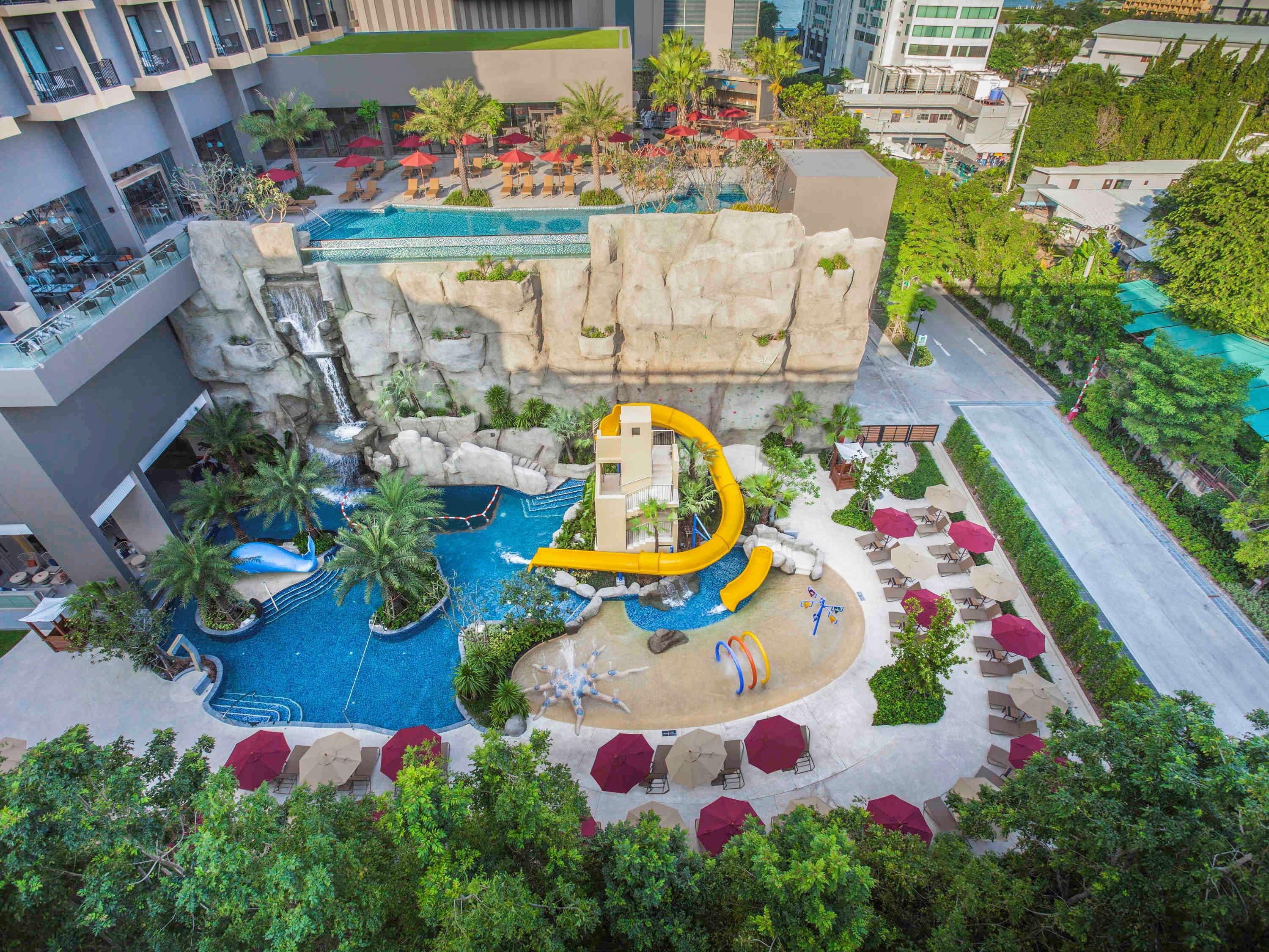 Mercure Pattaya Ocean Resort Buitenkant foto